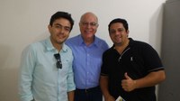Os Vereadores Daniel Souza e Thiago Aquino estiveram com o Secretário da Agricultura e Deputado Federal Arnaldo Jardim.